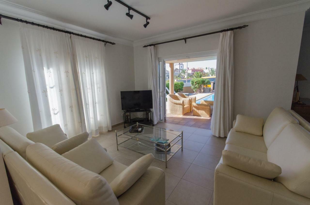 Villa מלונראס מראה חיצוני תמונה