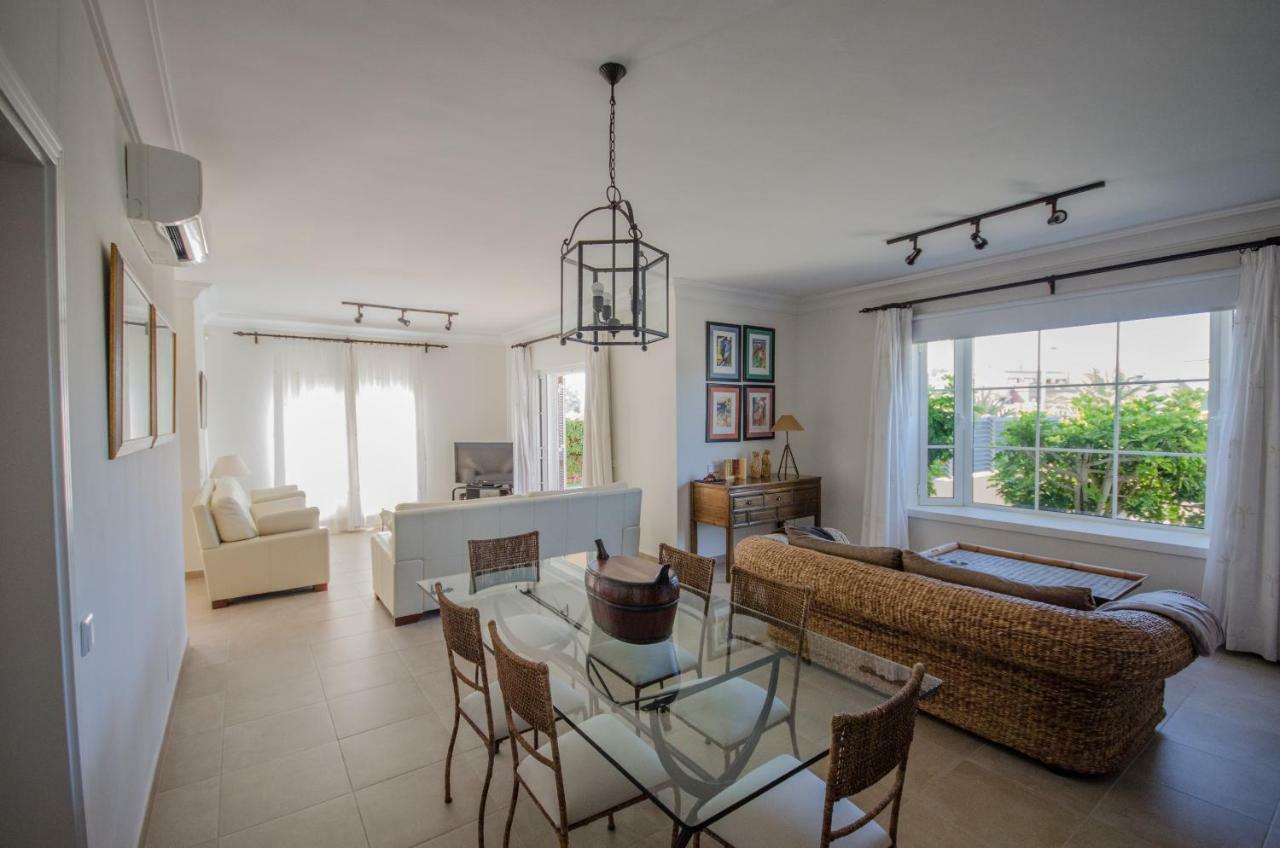 Villa מלונראס מראה חיצוני תמונה