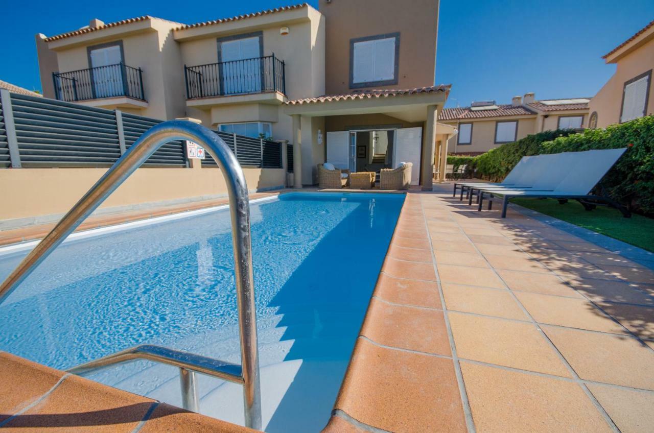 Villa מלונראס מראה חיצוני תמונה